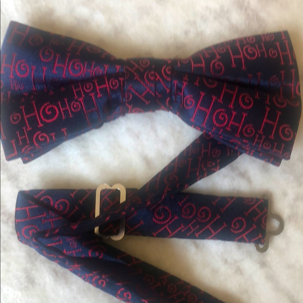 Christmas Navy & Red Patterned Bow Tie
